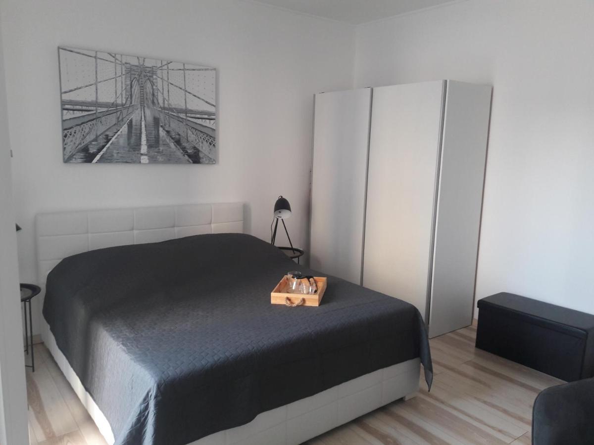 Apartment Tea Примоштен Екстер'єр фото