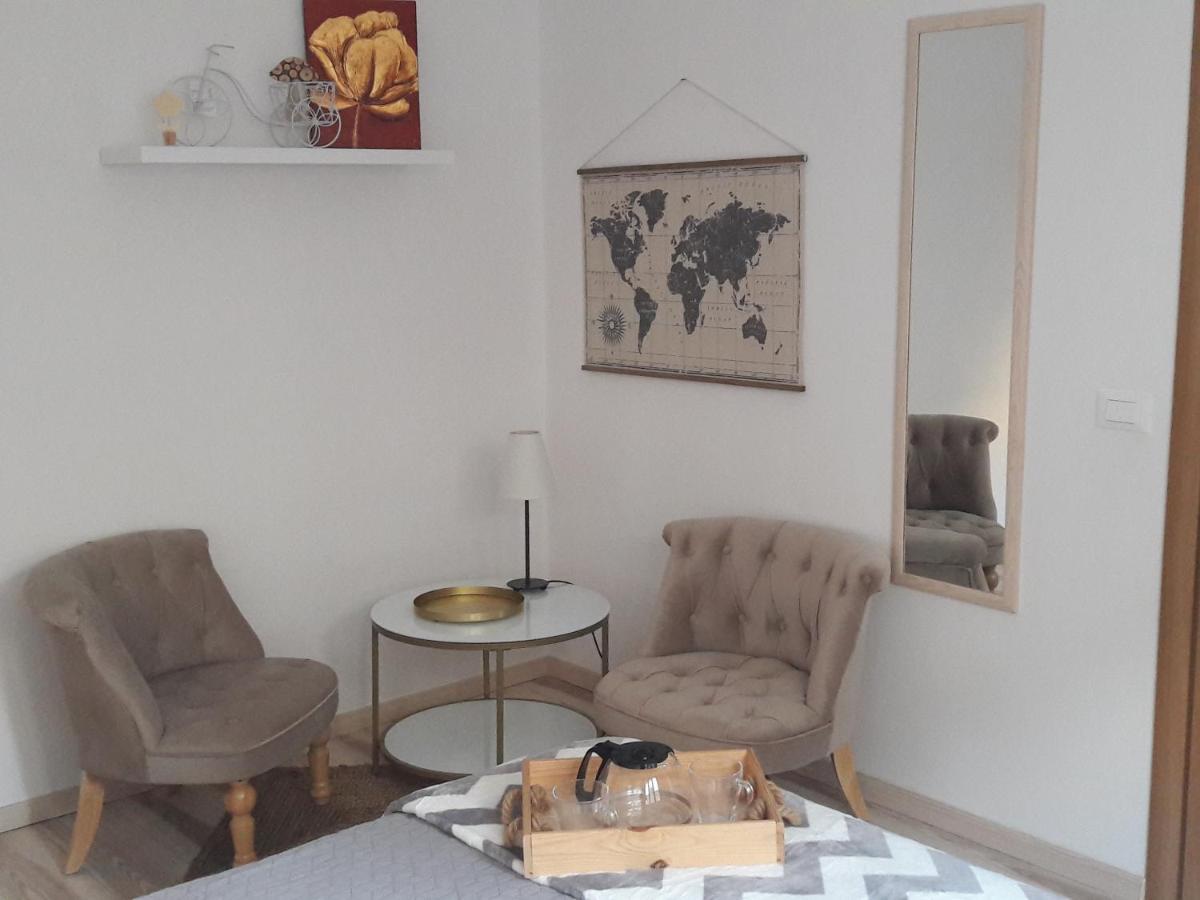 Apartment Tea Примоштен Екстер'єр фото