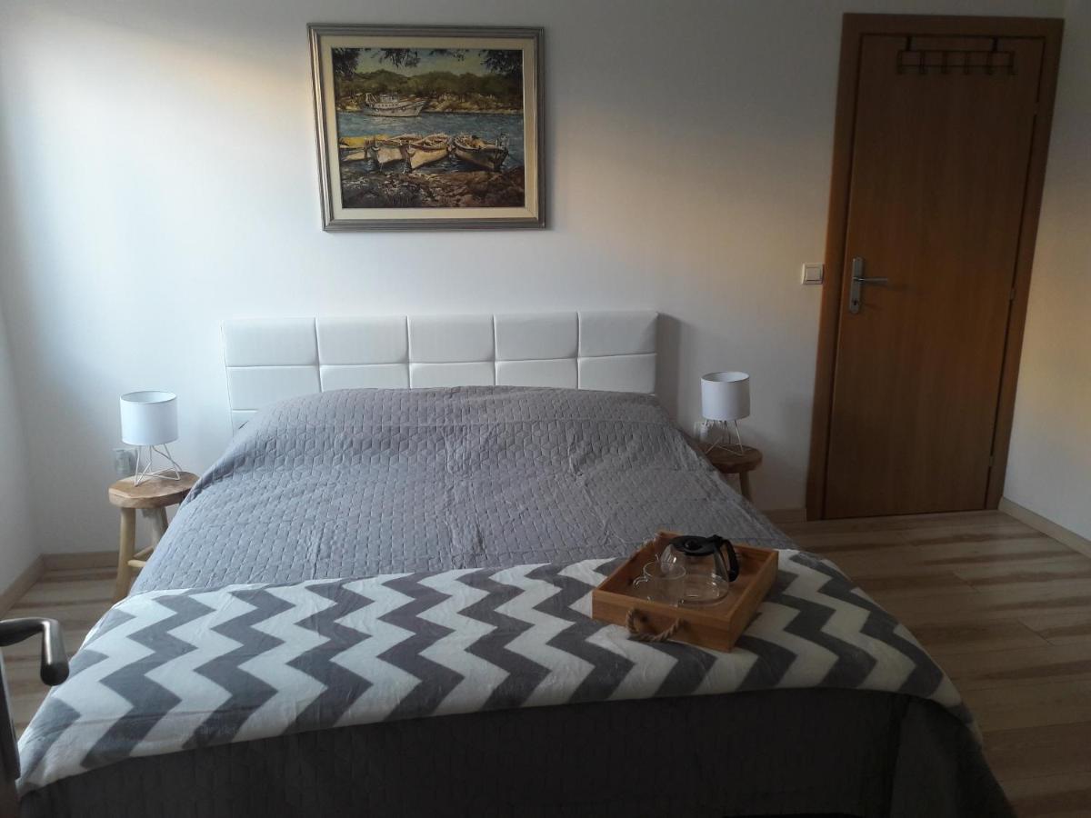 Apartment Tea Примоштен Екстер'єр фото