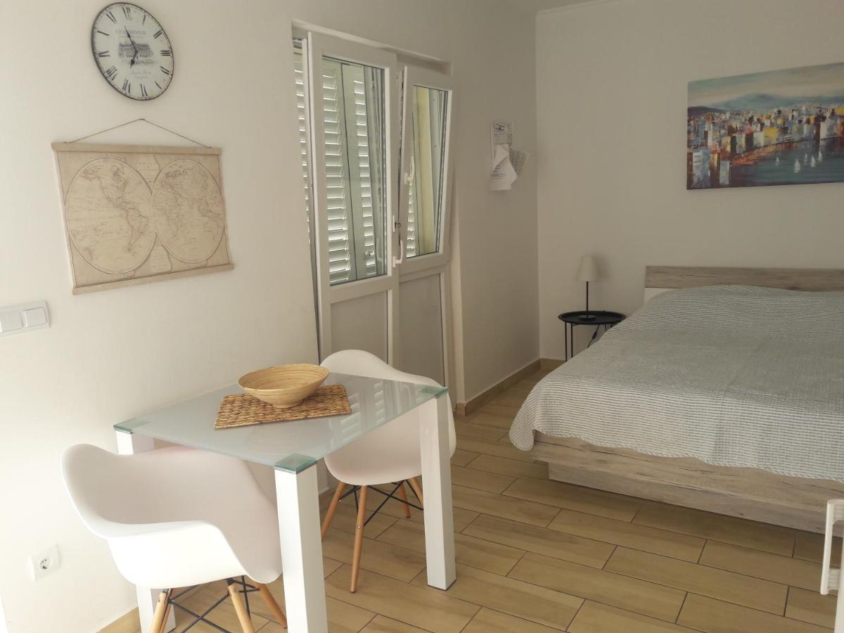 Apartment Tea Примоштен Екстер'єр фото